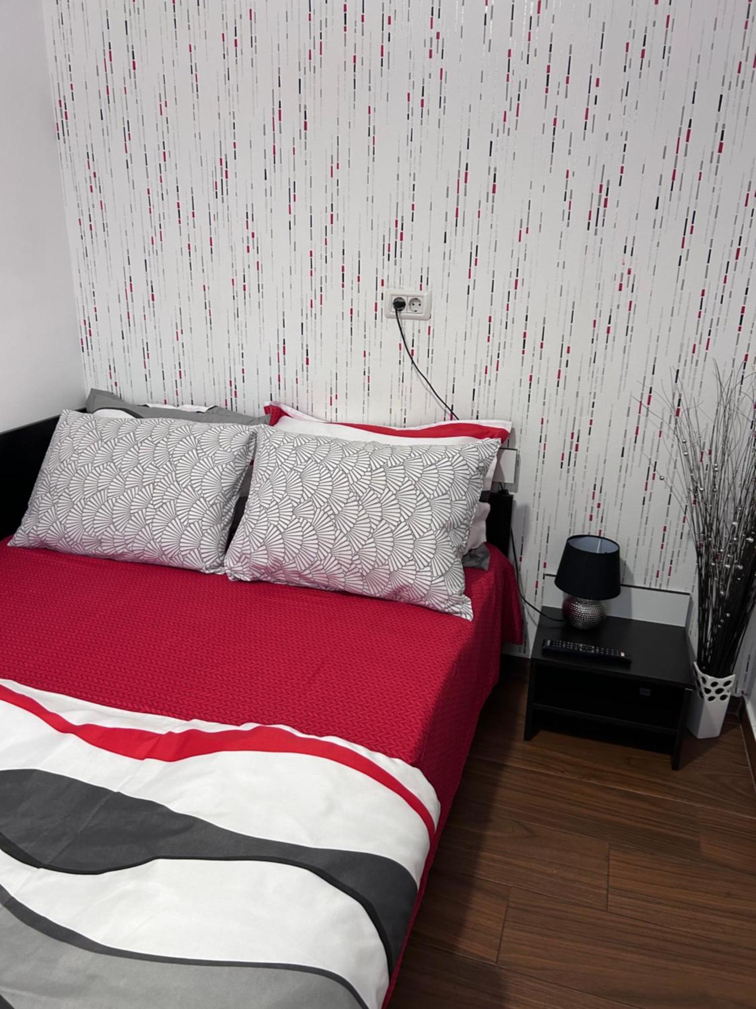 Twin Residence Five Mamaia Exteriör bild